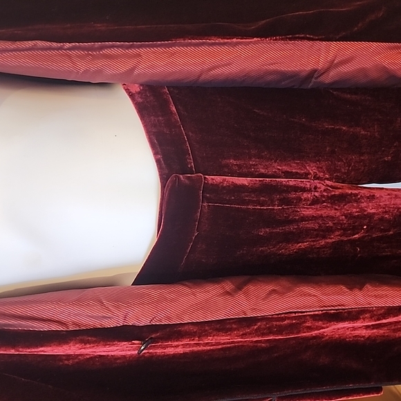 Tommy Hilfiger Red Crushed Velvet Vintage Suit - Picture 13 of 16